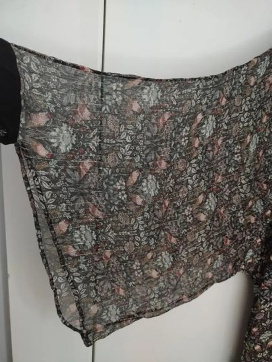 Silk dress - Image 3