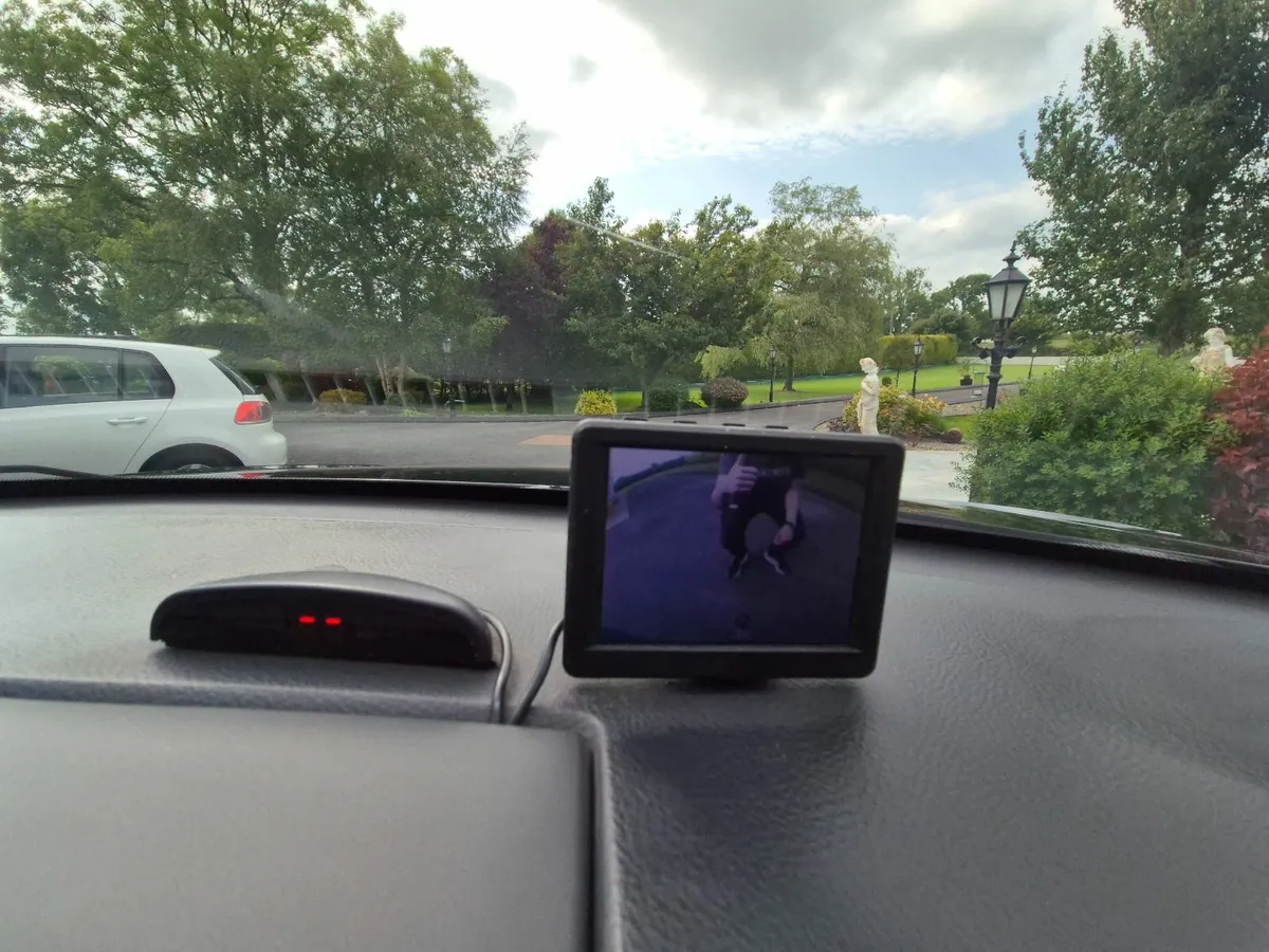Hyundai Santa Fe 2010 - Image 3