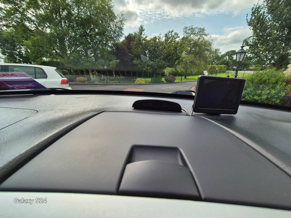 Hyundai Santa Fe 2010 - Image 4