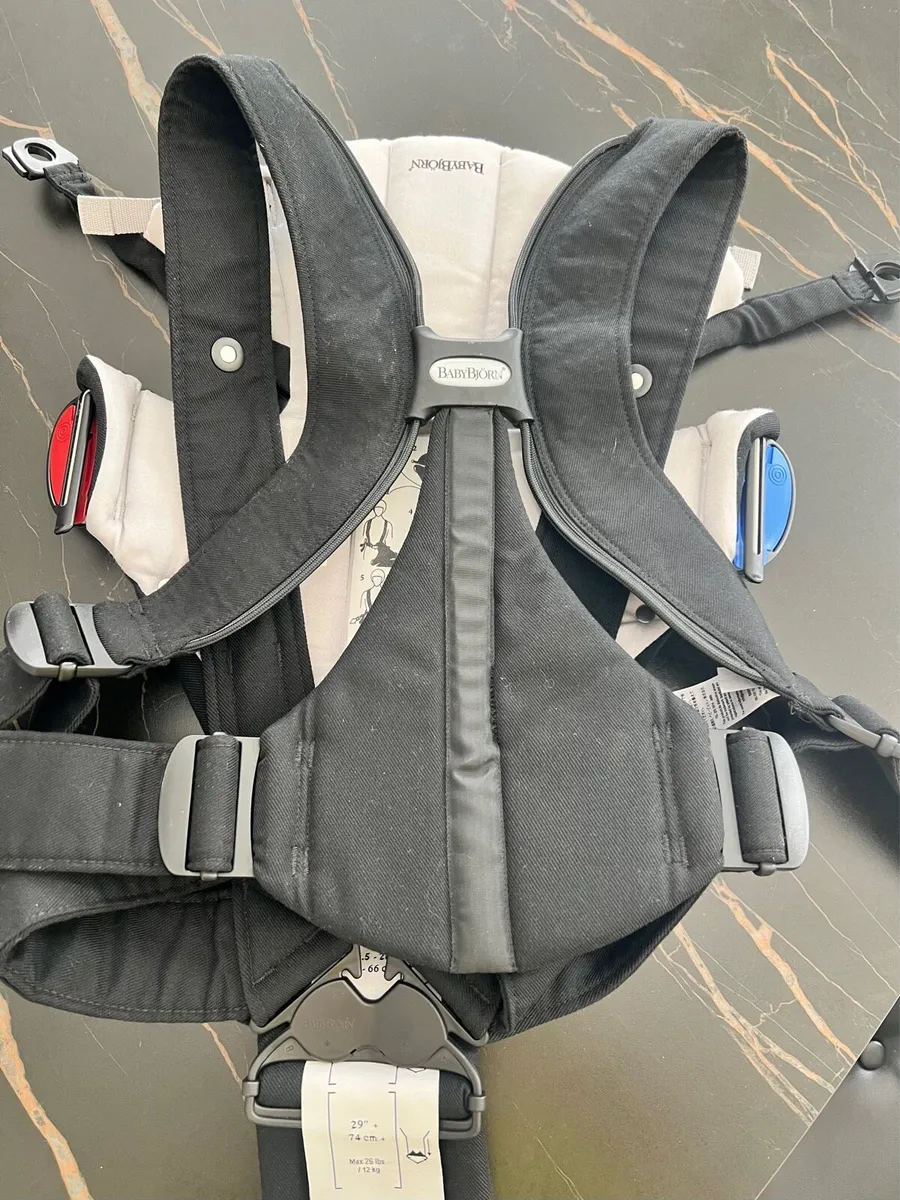 Baby Bjorn Carrier - Image 2