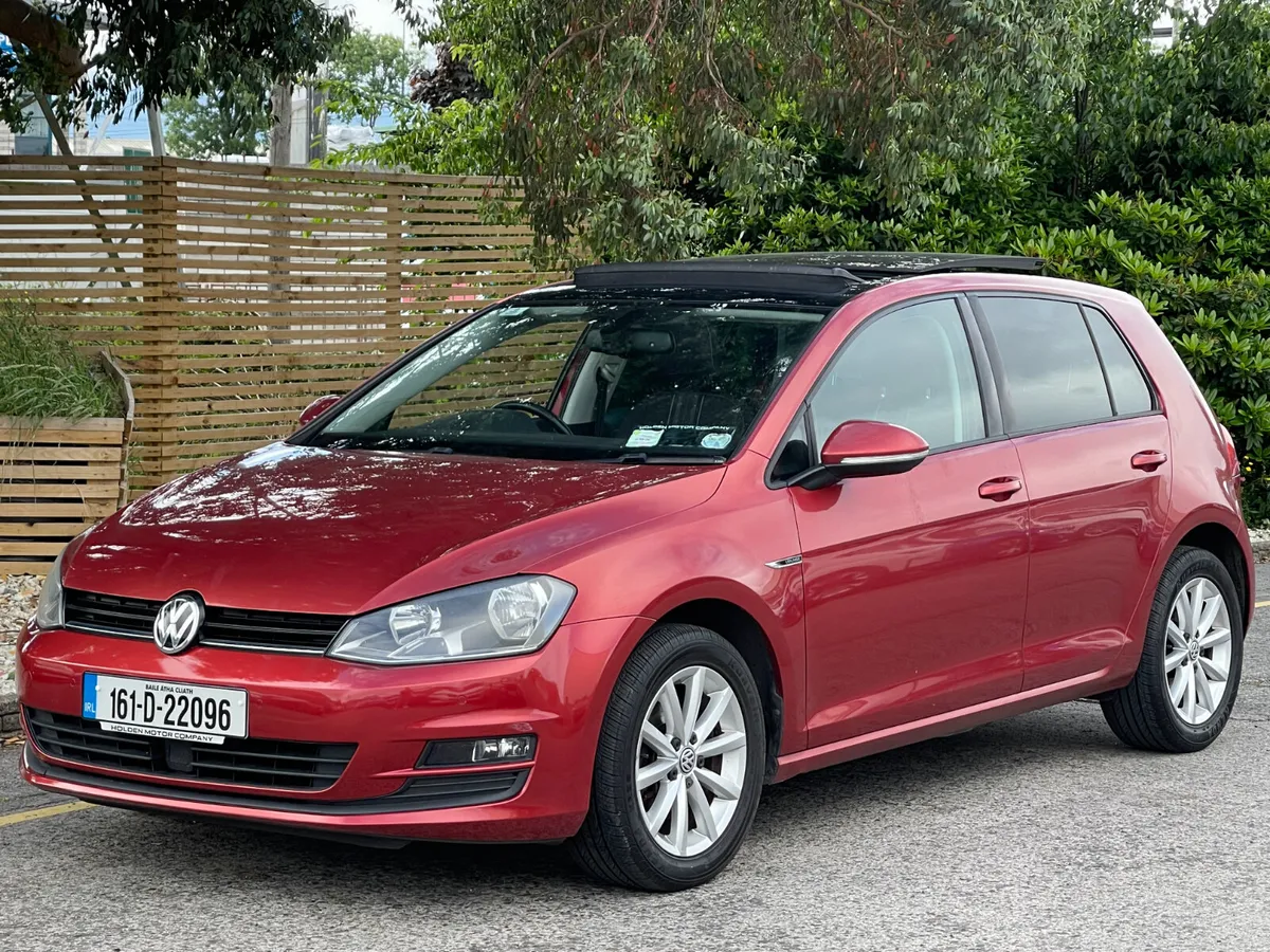 2016 Volkswagen Golf**Lounge Edition**Pan Roof** - Image 2