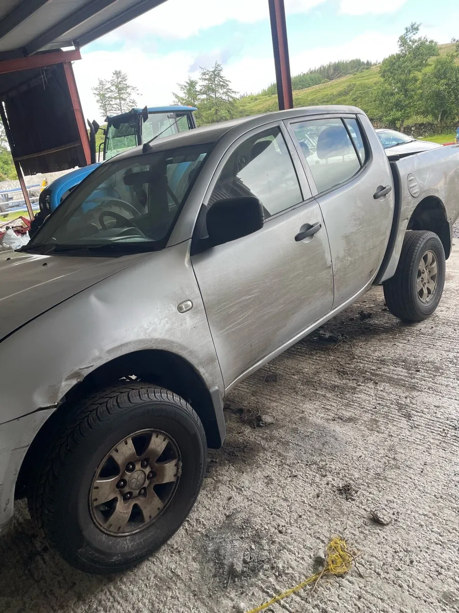 Mitsubishi L200 - Image 3