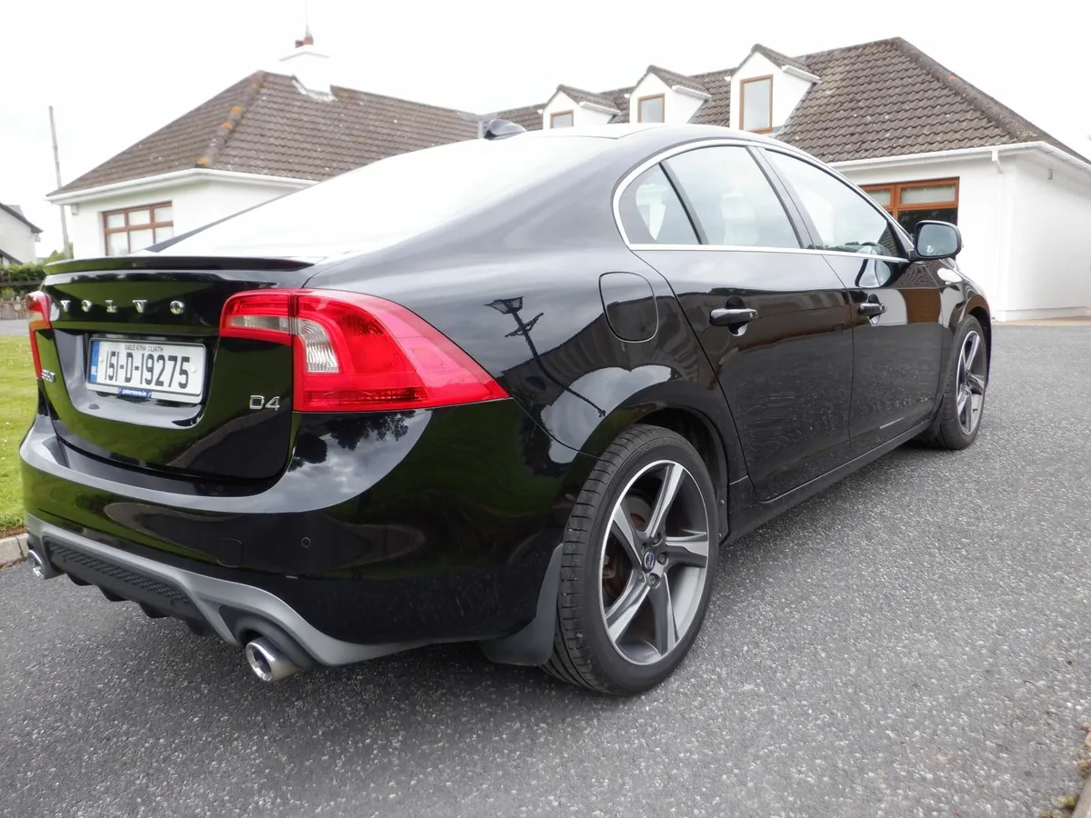Volvo S60 D4 R Design - Image 3