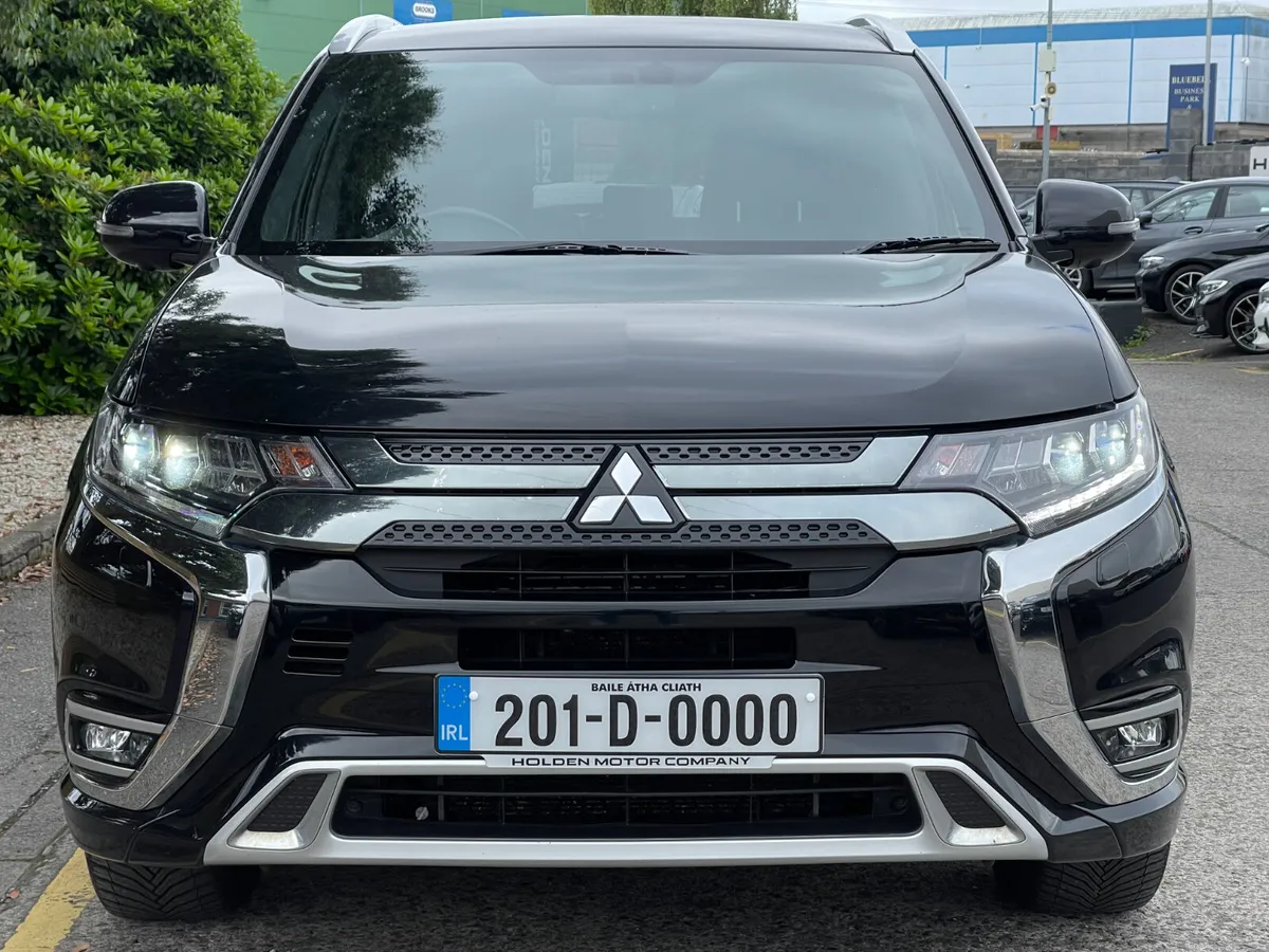 2020 Mitsubishi Outlander**HIGH SPEC**360 CAMERA** - Image 4
