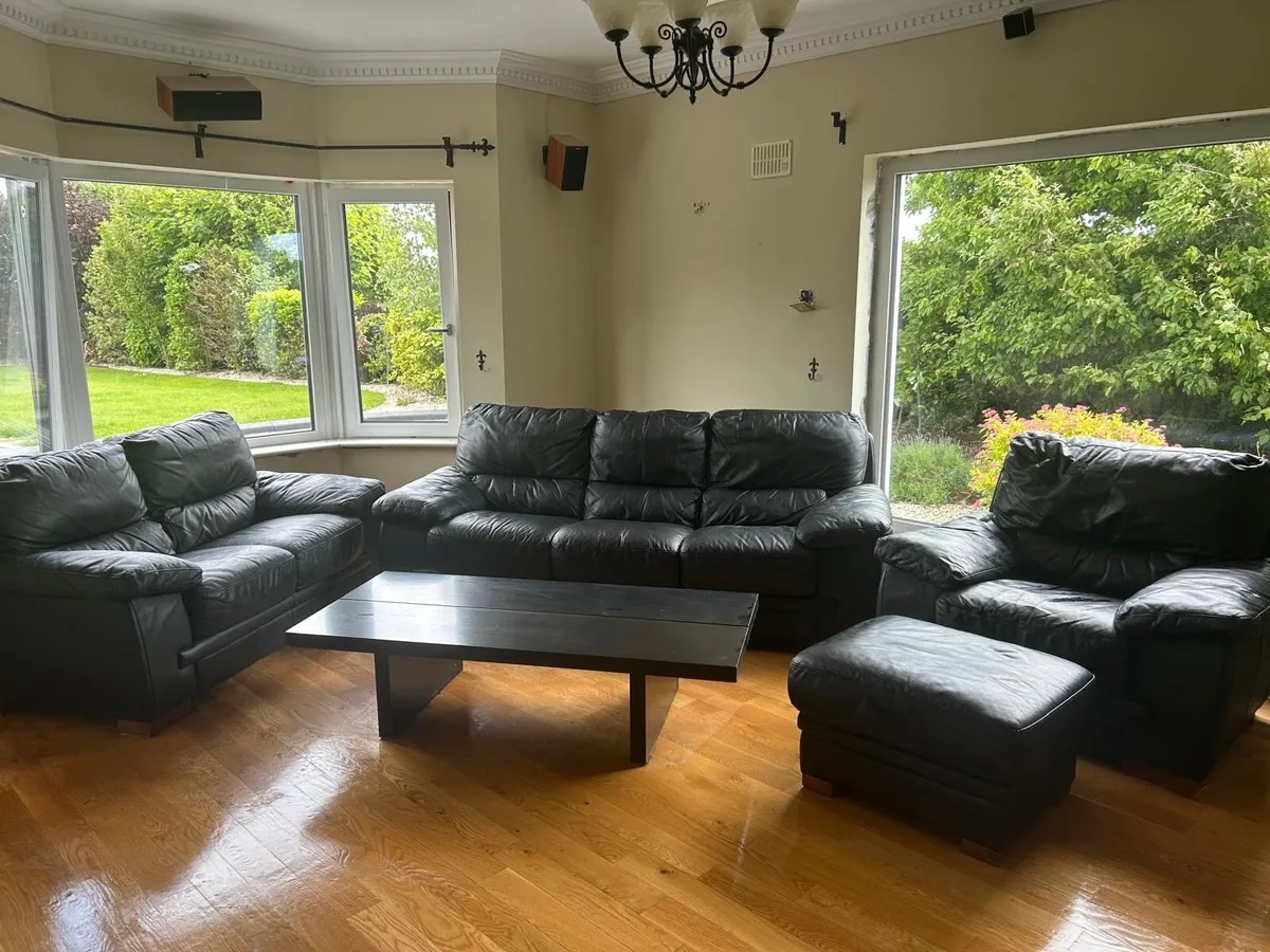 Three piece leather suite - Image 1