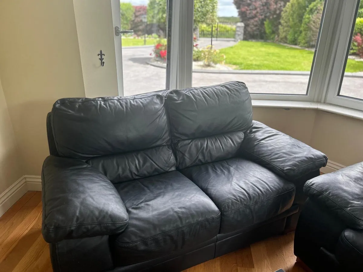 Three piece leather suite - Image 2