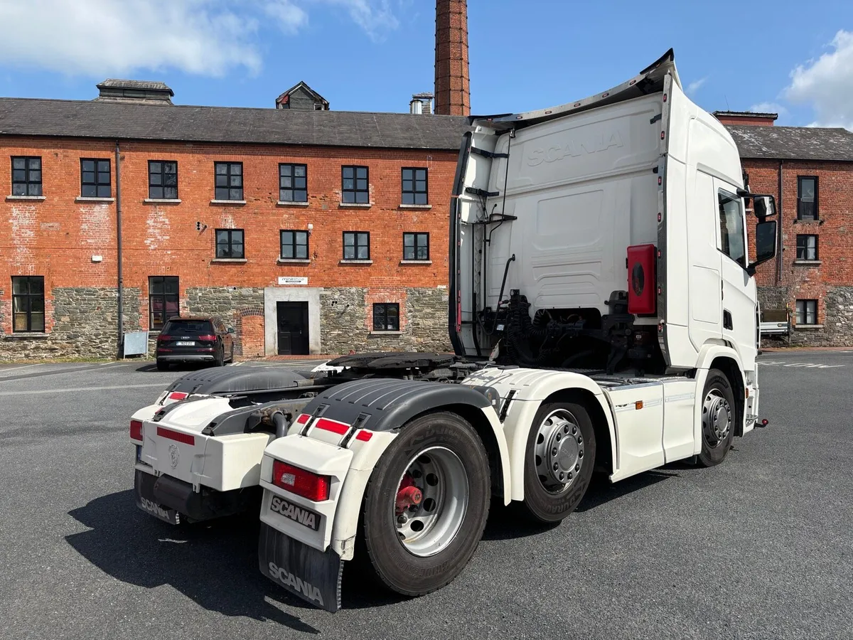 Truck - Image 2