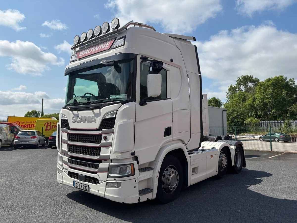 Truck - Image 4