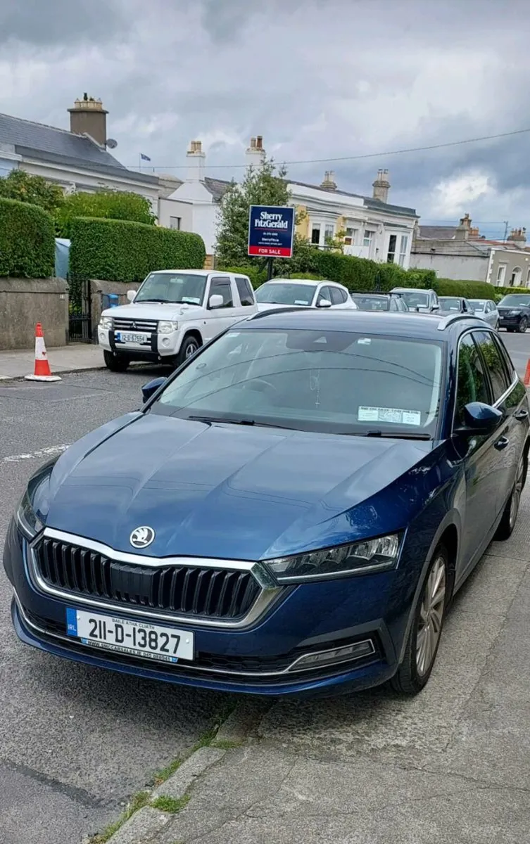 Skoda Octavia Estate 2021 2.0L for sale - Image 1