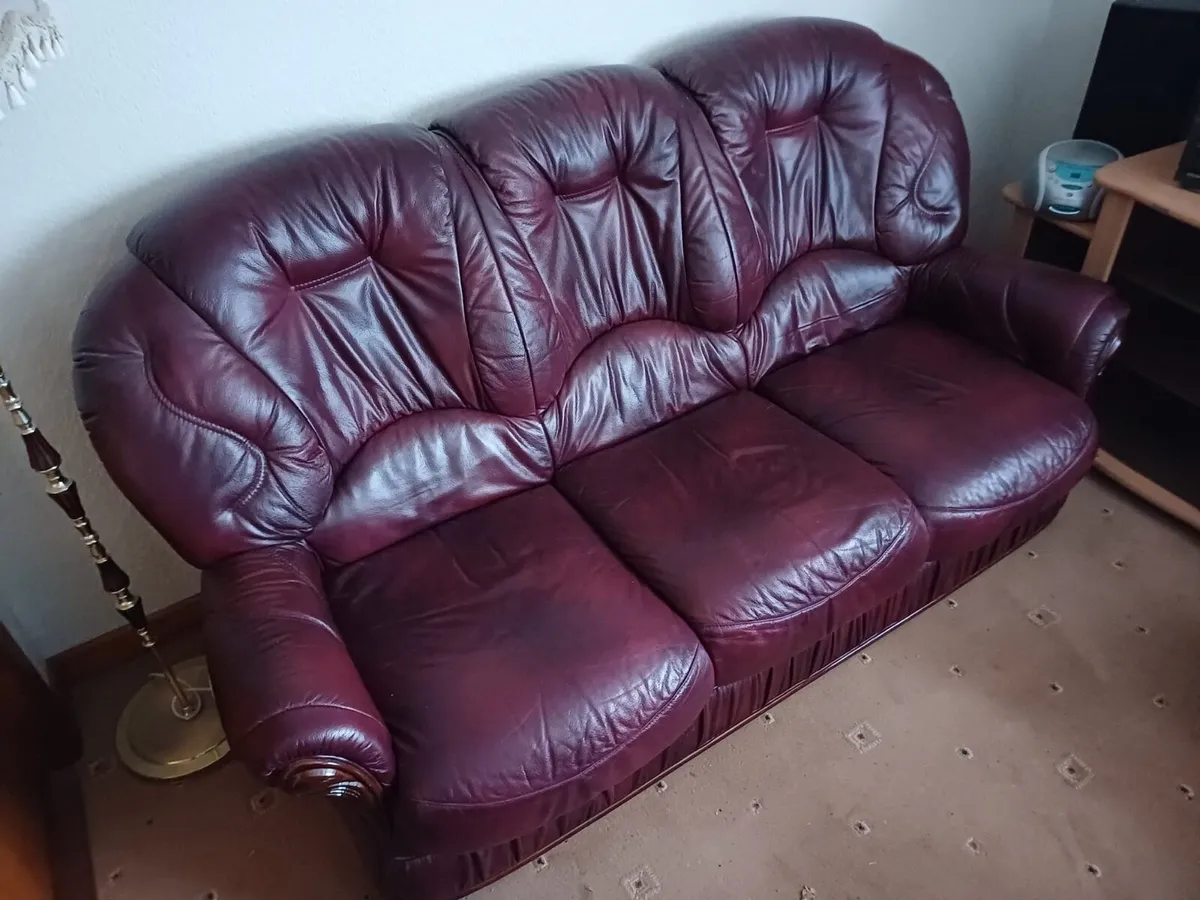 Leather suite - Image 2