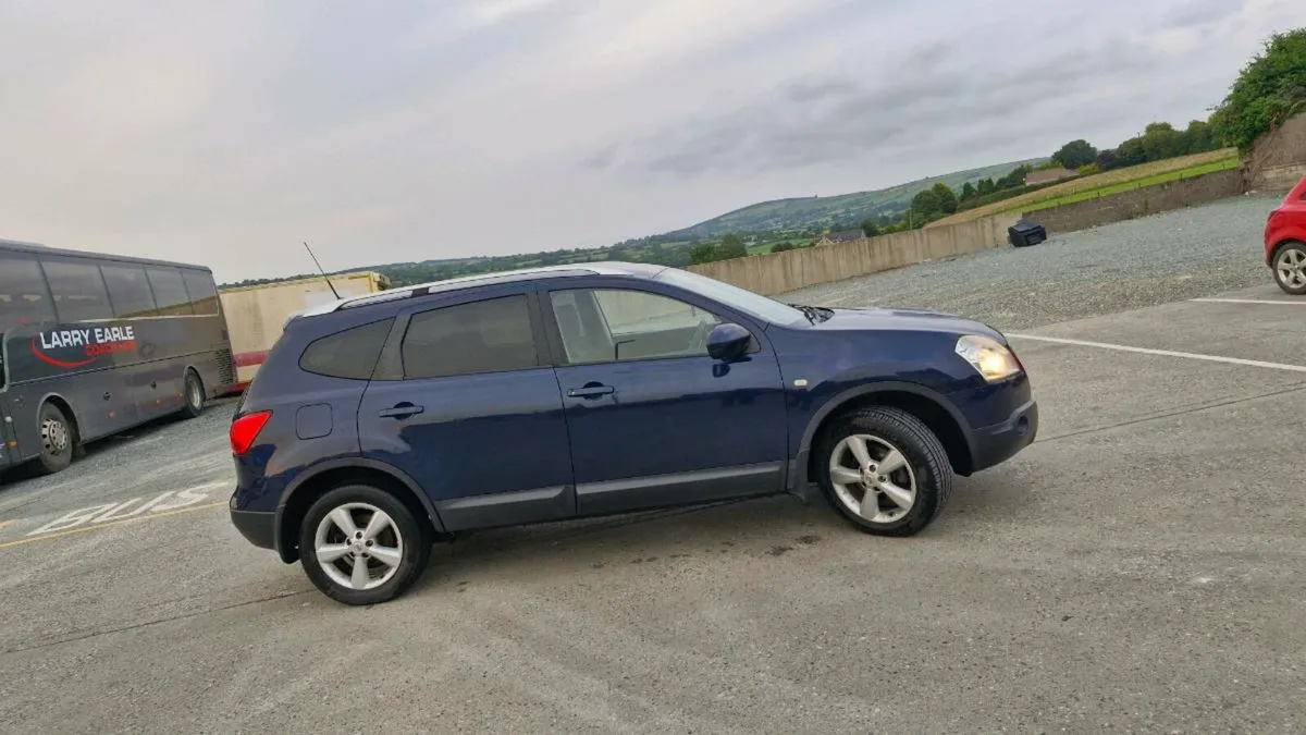 Qashqai+2 - Image 1