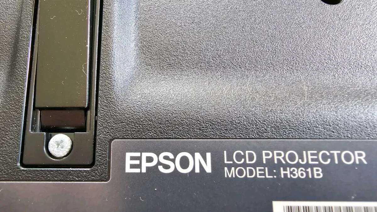 Projector - Image 2