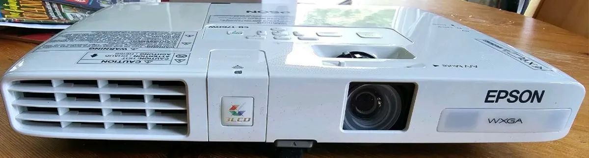 Projector - Image 3