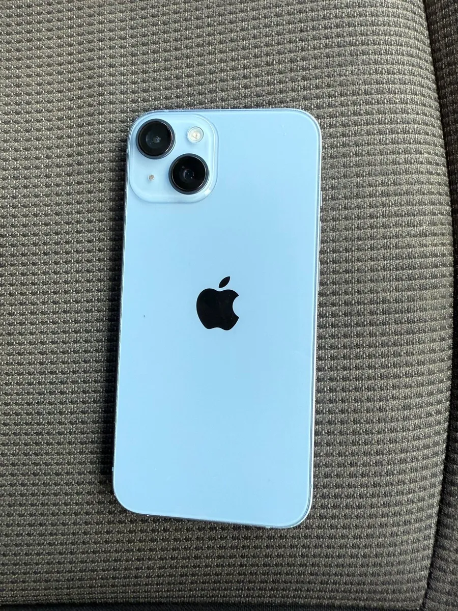 iPhone 14 - Image 1