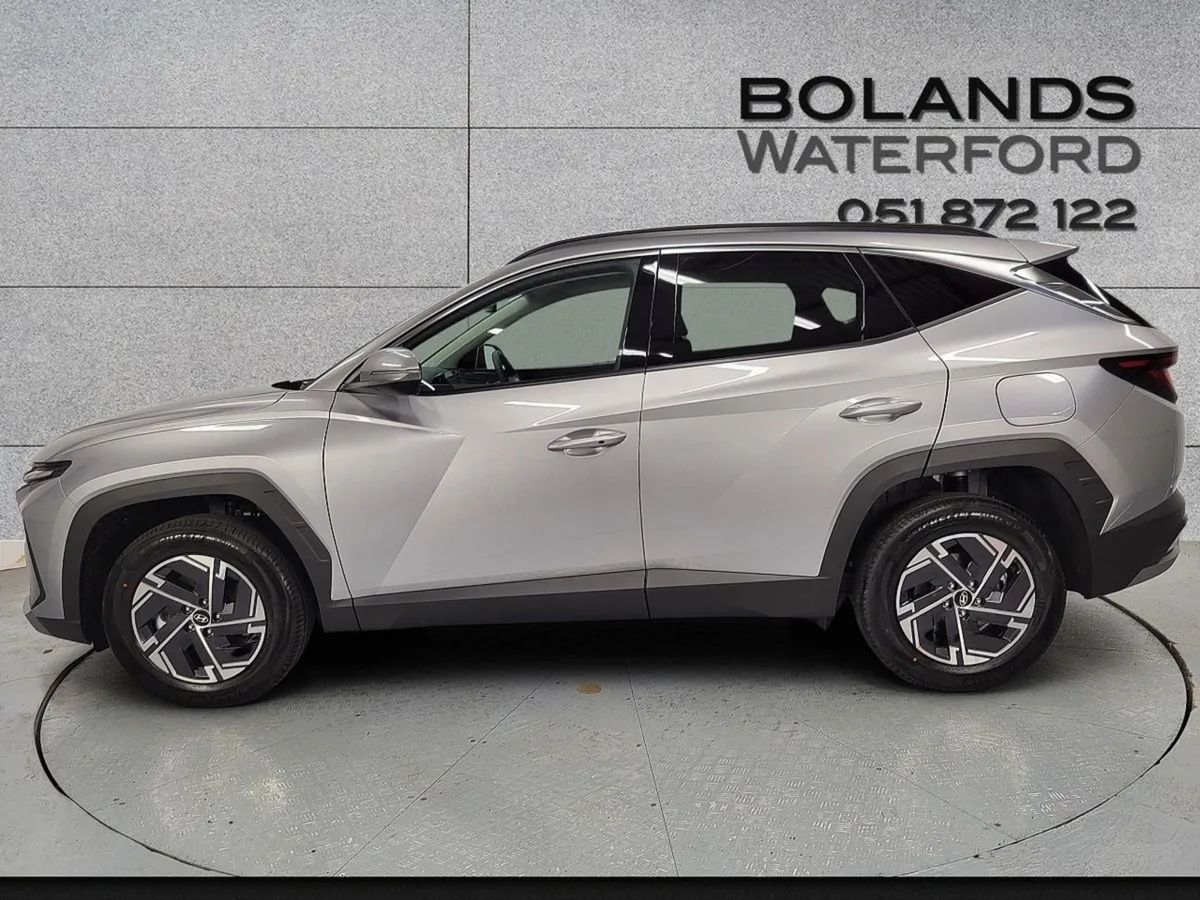 Hyundai Tucson ALL New Tucson Executive HEV Avail - Image 3