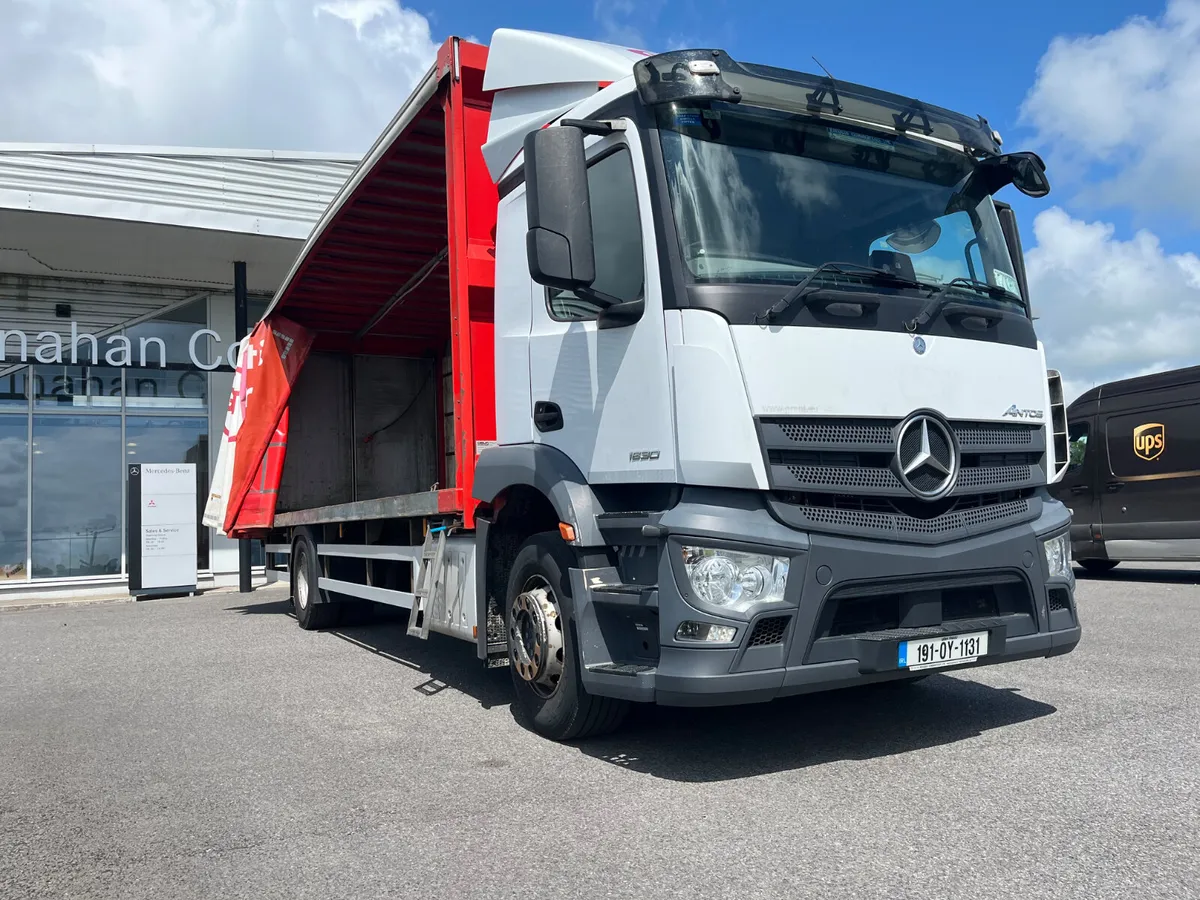 2019 Mercedes-Benz ANTOS 1830 Choice of 4 - Image 2