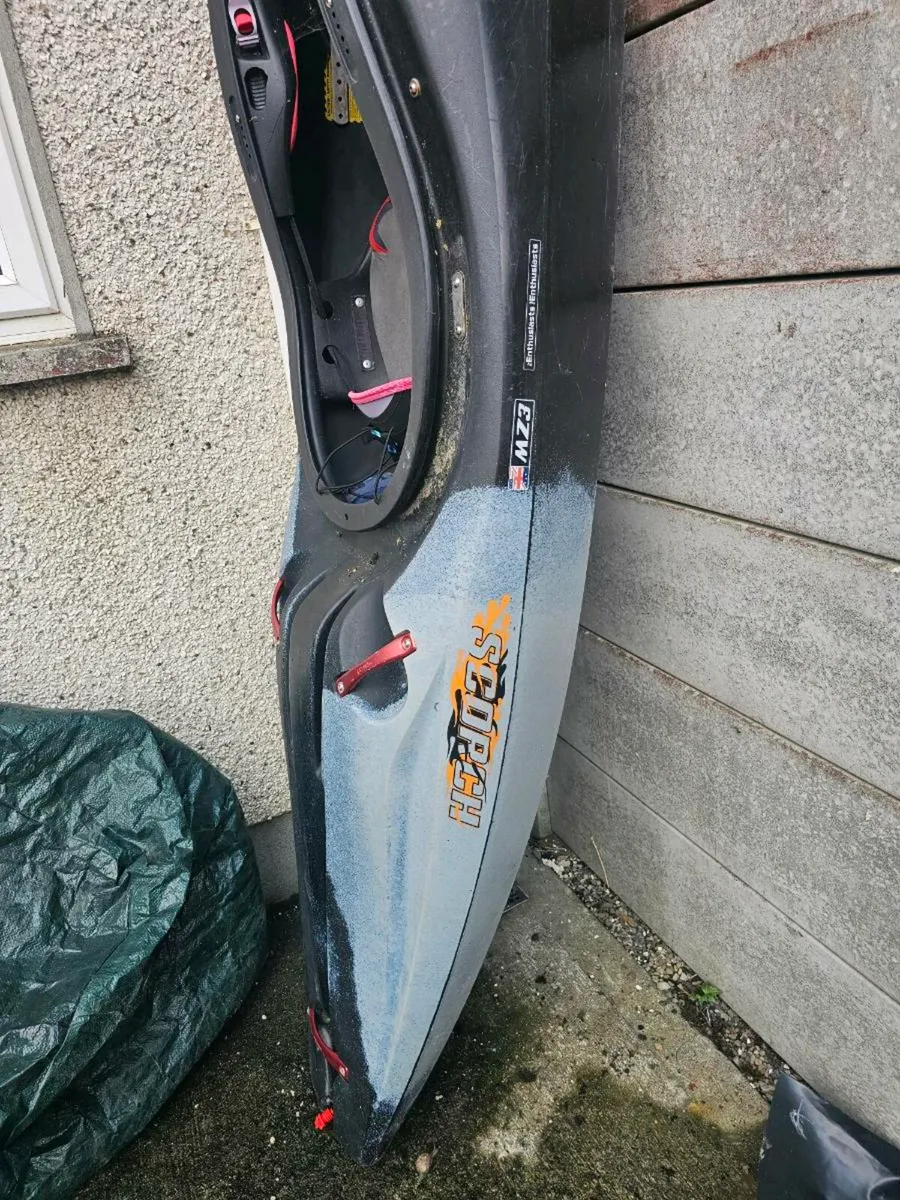 Kayak - Image 3
