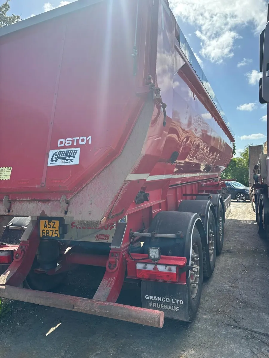 Fruehauf Halfpipe Tipping Trailer - Image 3