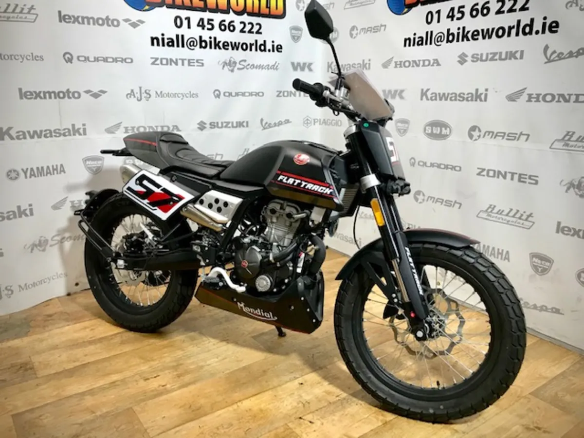 FB Mondial Flat Track 125 - Image 2