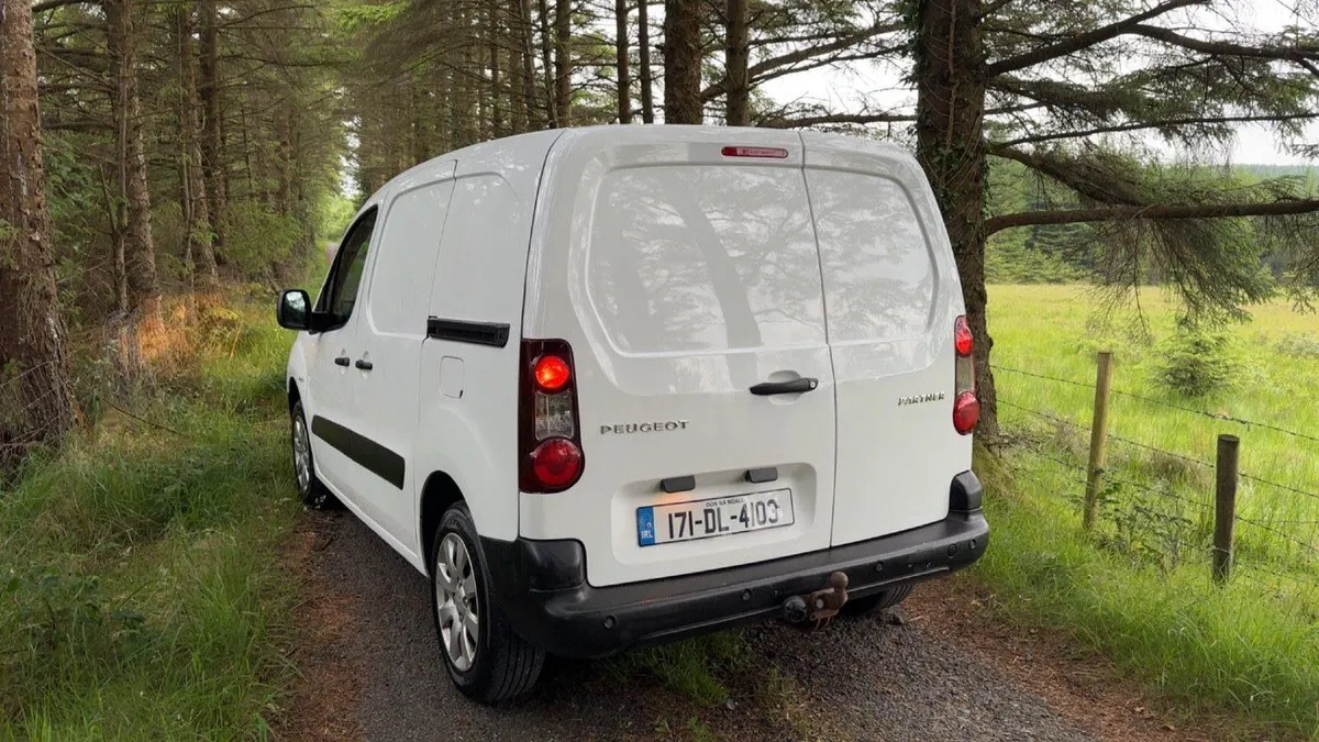 Peugeot Partner (good spec) - Image 2