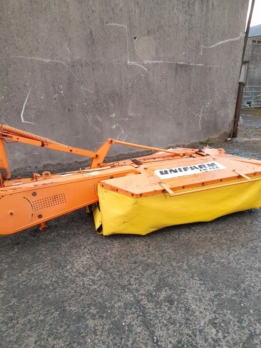 Mower, tedder and soft hands - Image 4