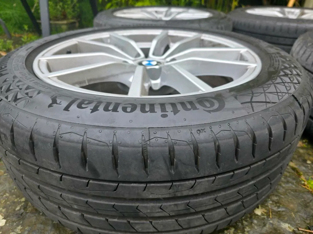 BMW 17" alloys with TP sensors & BMW grill - Image 4