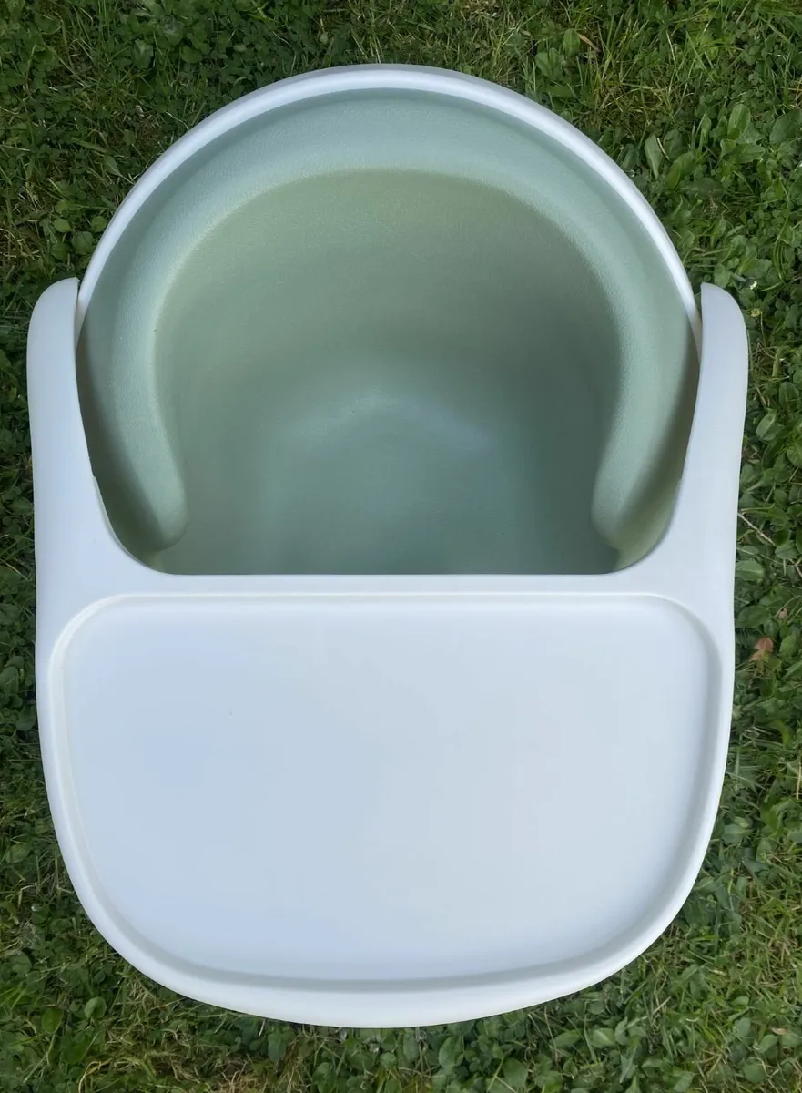 Mamas and Papas Booster Seat and Activity Tray - Image 2