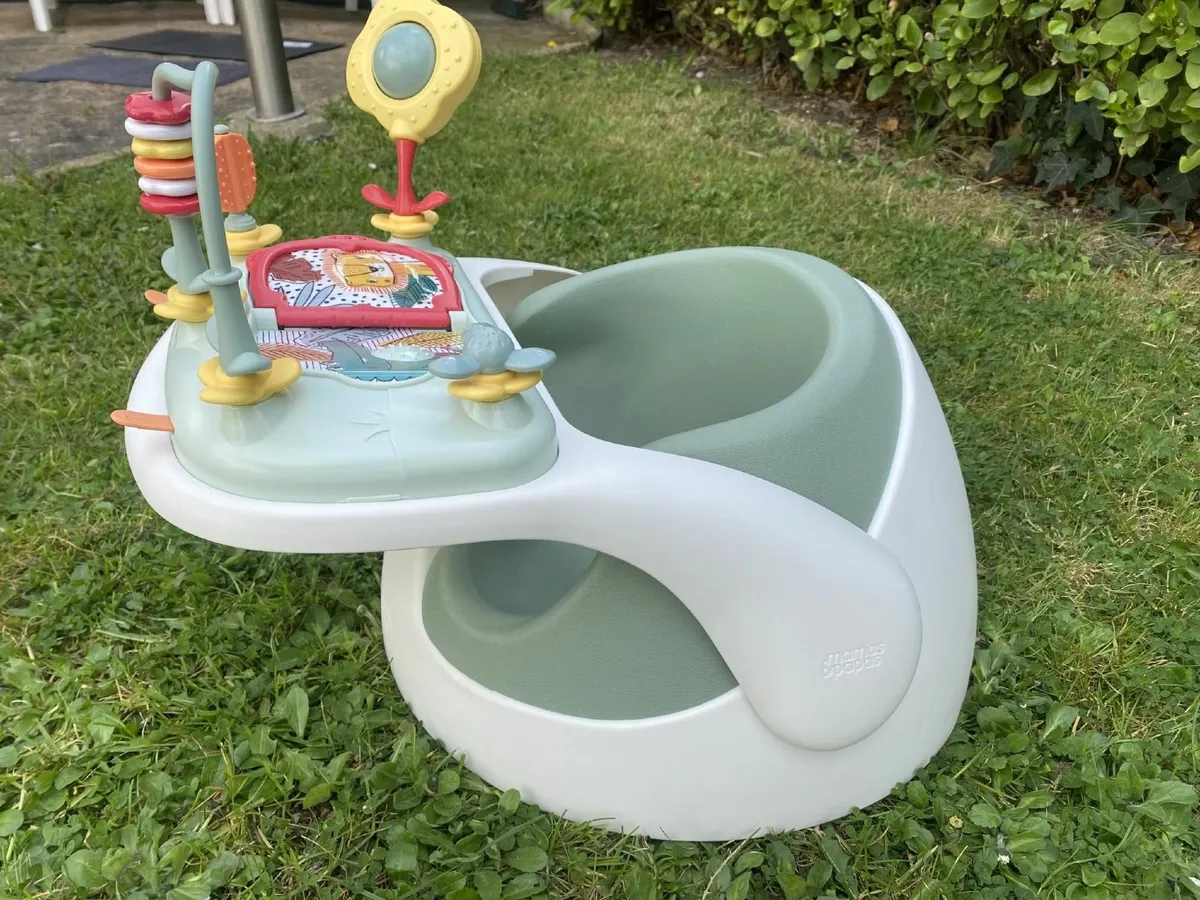 Mamas and Papas Booster Seat and Activity Tray - Image 3