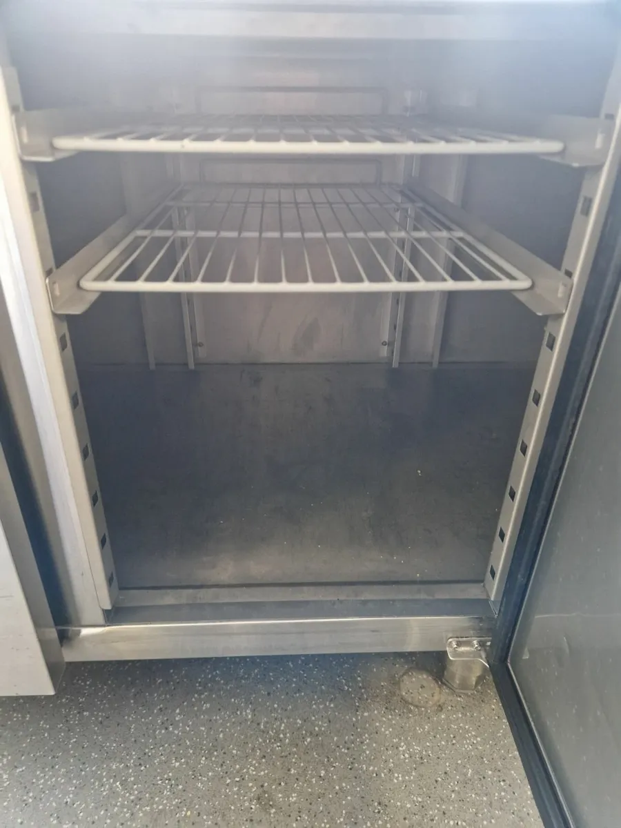 Pizza Prep Fridge - Image 4
