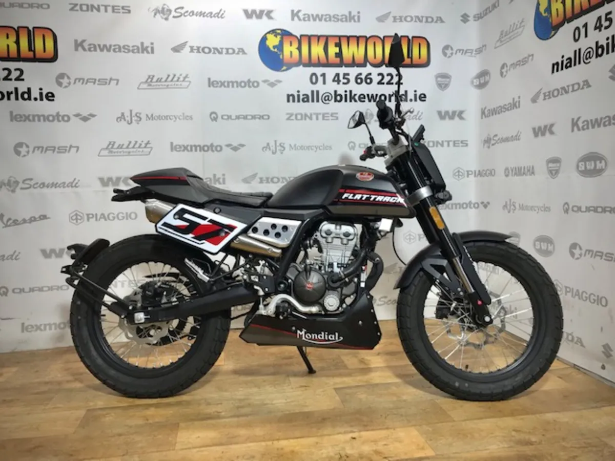 FB Mondial Flat Track 125 - Image 1