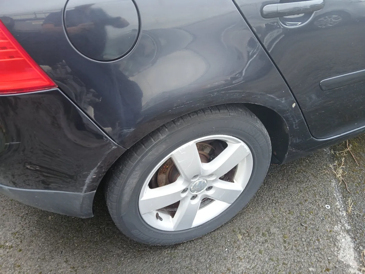 Volkswagen Golf  1.4.  2007 - Image 3