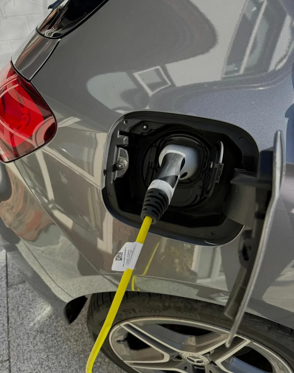 Mercedes A250e AMG Line Plug-In Hybrid - Image 2