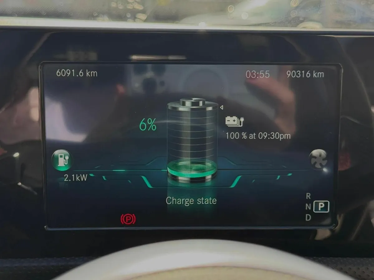 Mercedes A250e AMG Line Plug-In Hybrid - Image 4