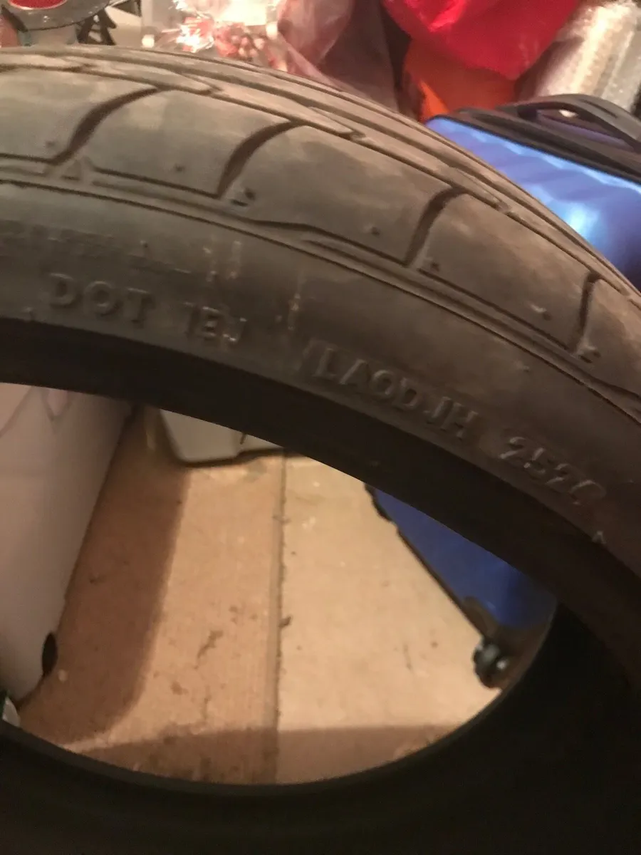 Bridgestone run flat tyre - Image 3