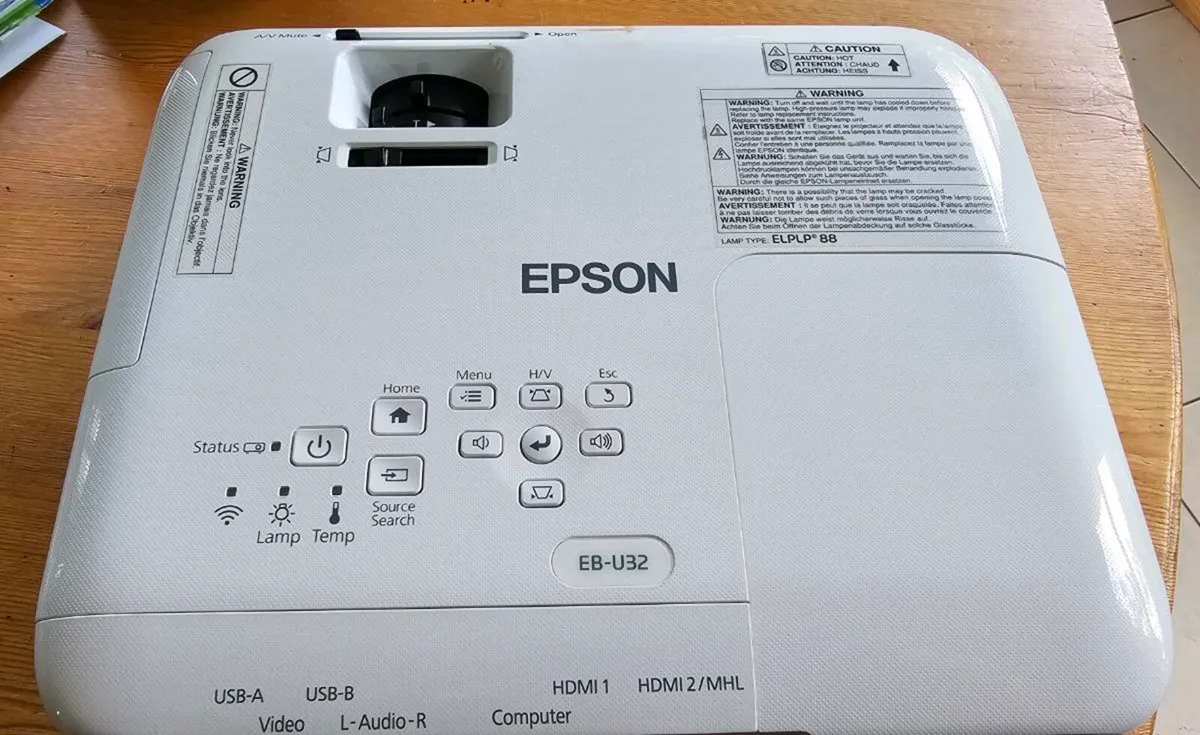 Epson. Projector - Image 1