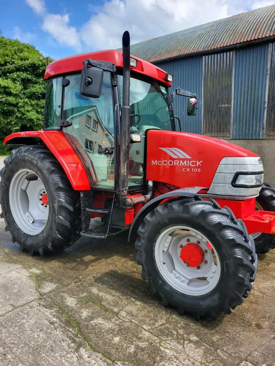 Mccormick tractor - Image 4