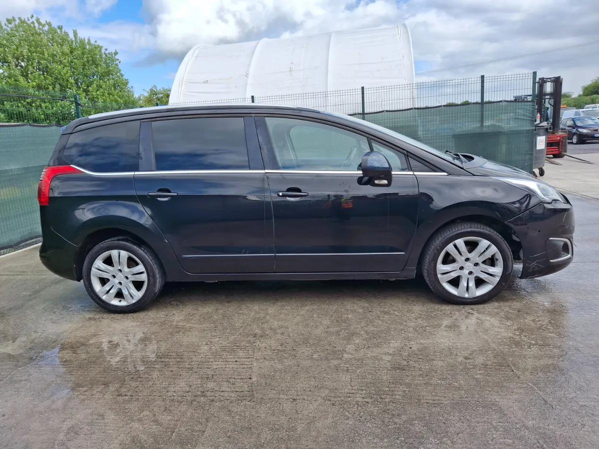 2014 Peugeot 5008 1.6 Diesel - Image 4