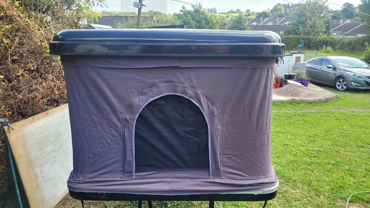 Rooftop tent - Image 3