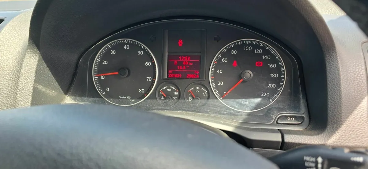 € 2950 GT 1.4 VW Golf 2008 - Image 2