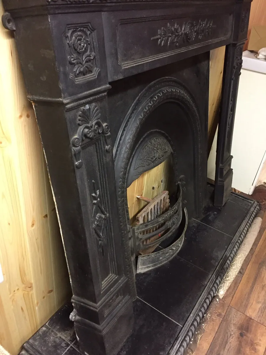 Cast iron fireplace - Image 2