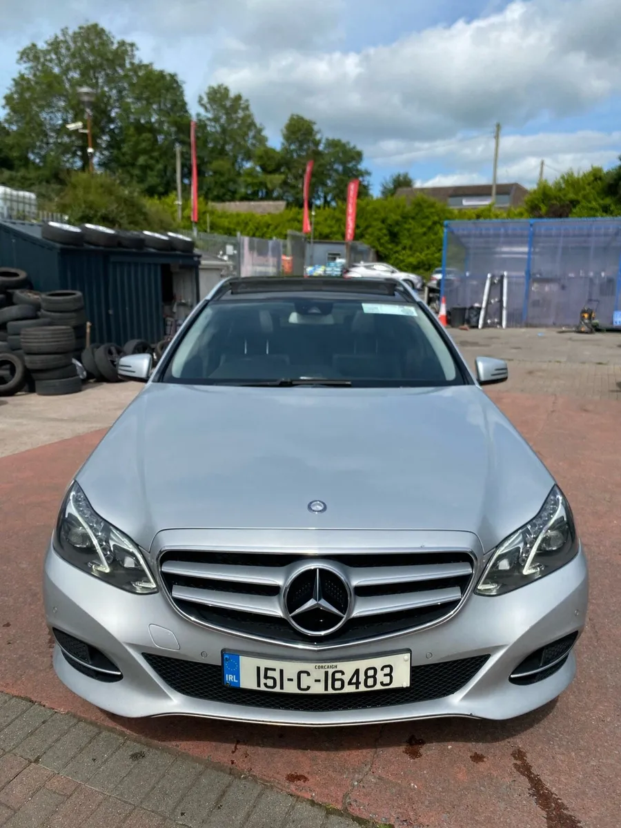 Mercedes 220d estate - Image 1