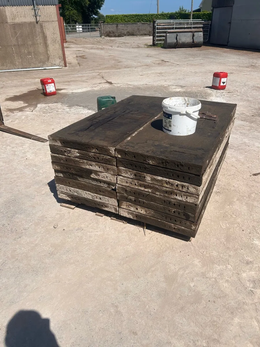 Shuttering pans 5’ by 2’ - Image 1