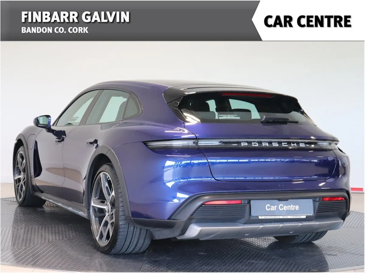 Porsche TAYCAN 4 CROSS TURISMO - Image 2