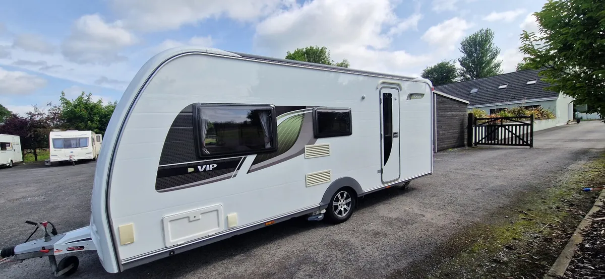 Coachman Vip caravan - Image 1