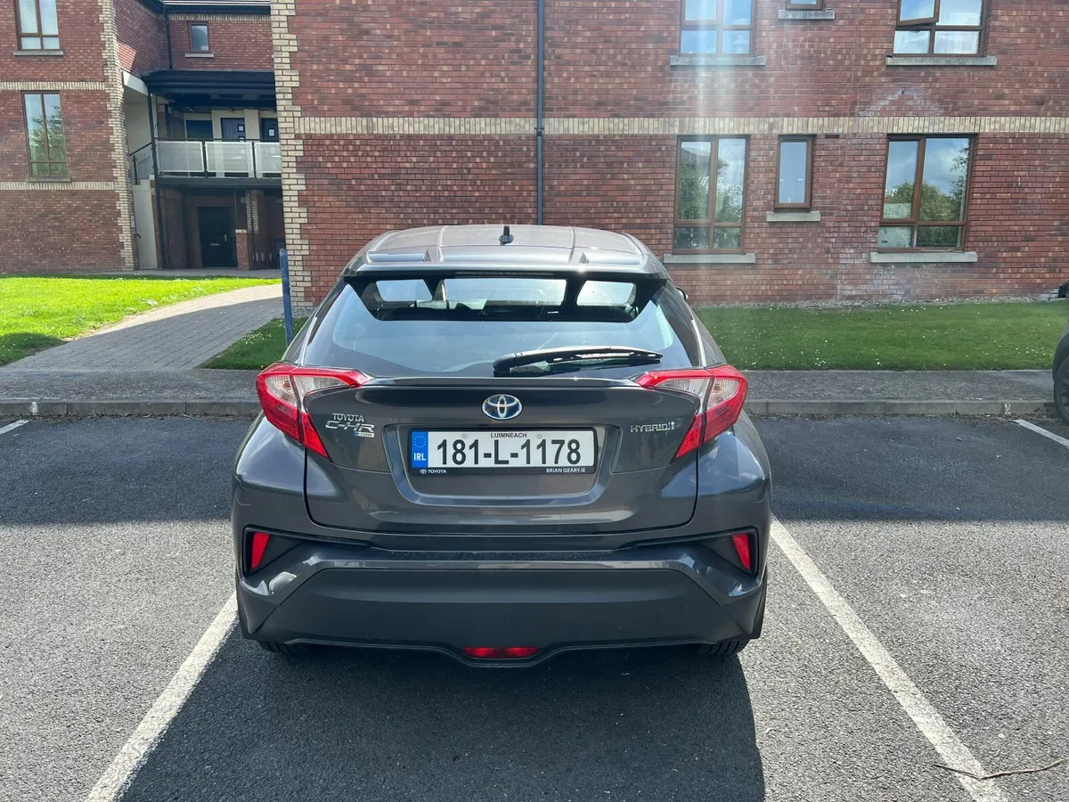Toyota C-HR 2018 - Image 3