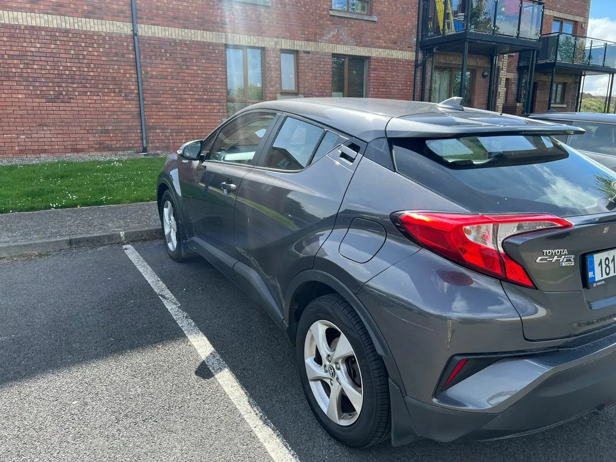 Toyota C-HR 2018 - Image 4