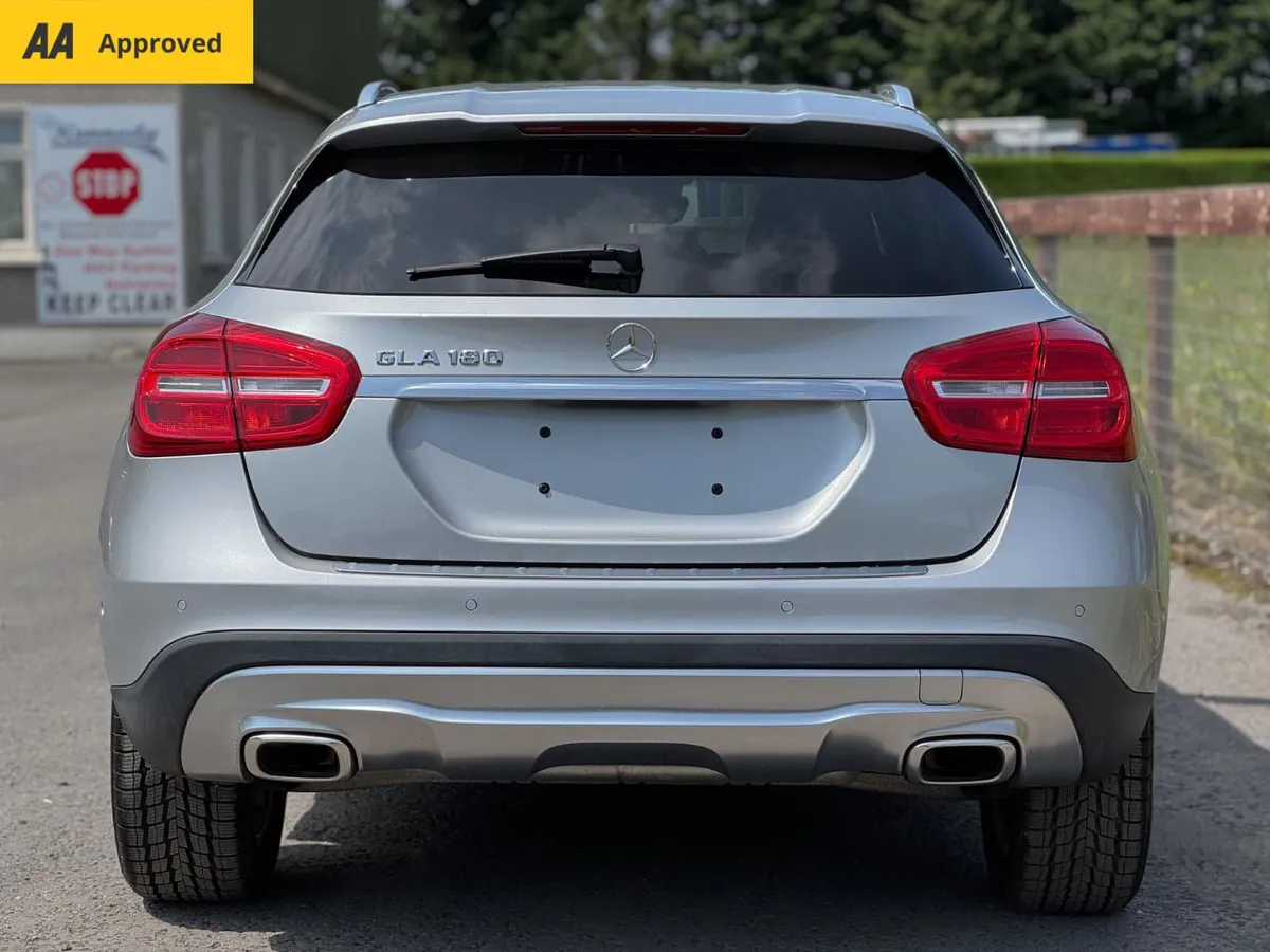🌟 Mercedes Benz GLA 2016 🌟 - Image 4