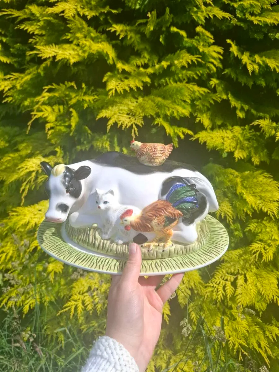 Cow cheese box plate postage possible