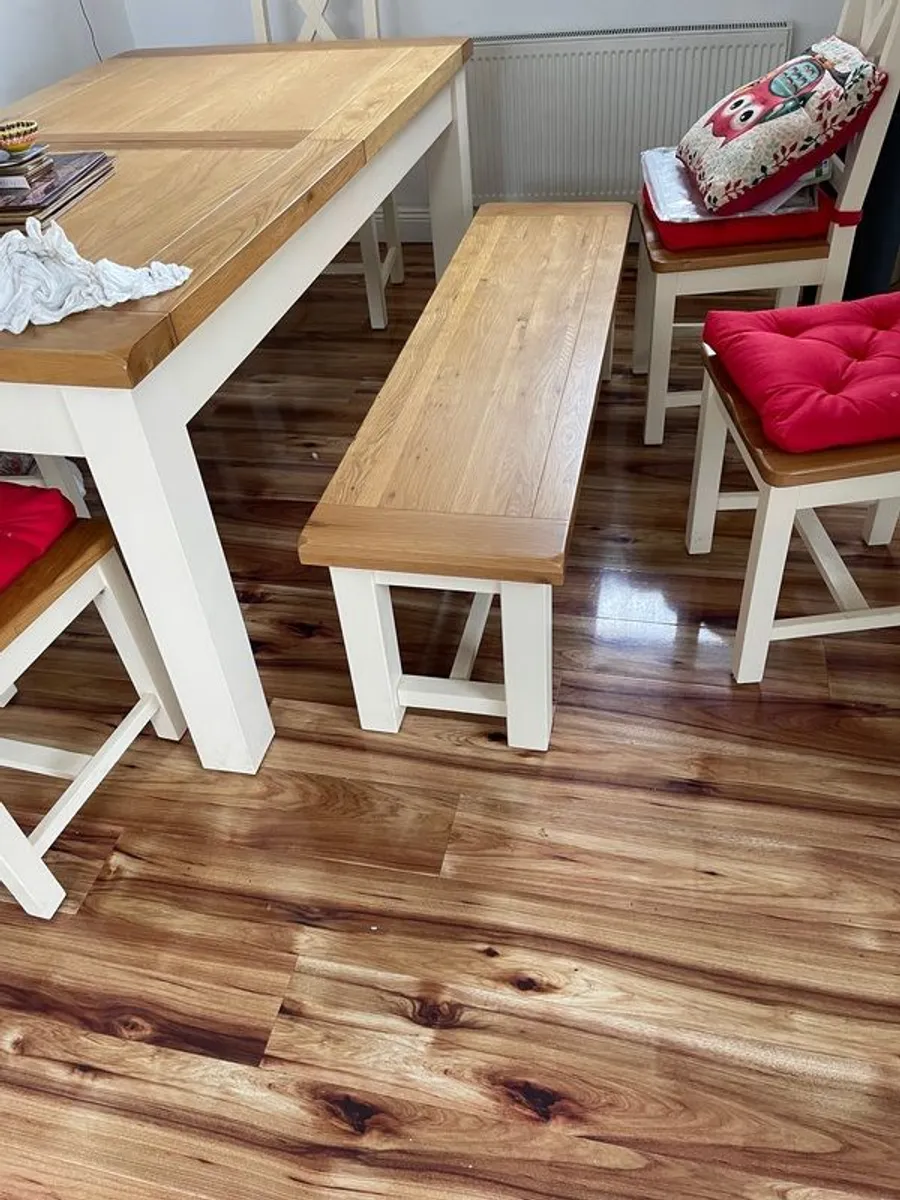 Cream oak. Dining table. Extension to 232 cm  six Chairs and a bench   Very good Condition - Image 2