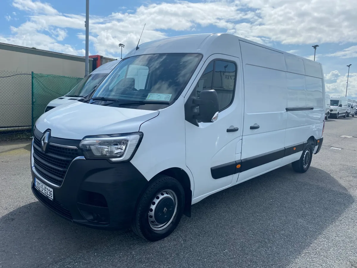 2020 Renault Master LM35 2.3DCI 135BHP - Image 3
